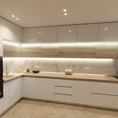 Villa Beautiful & Luxurious Vlorë